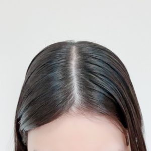 髪の分け目