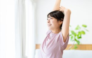 ダイエットを頑張る女性