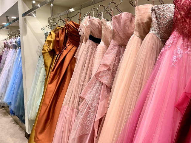 パーティードレス